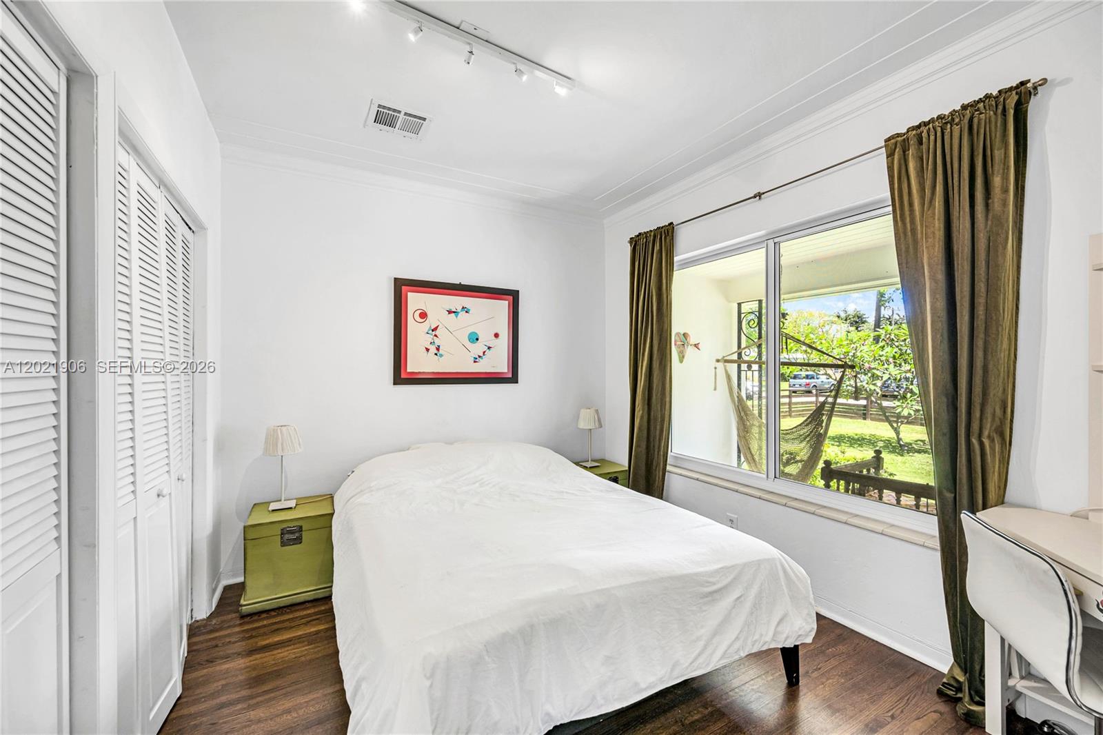 50 NE 110th St Miami Shores, FL 33161