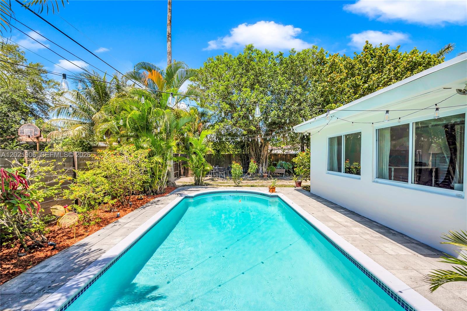 50 NE 110th St Miami Shores, FL 33161