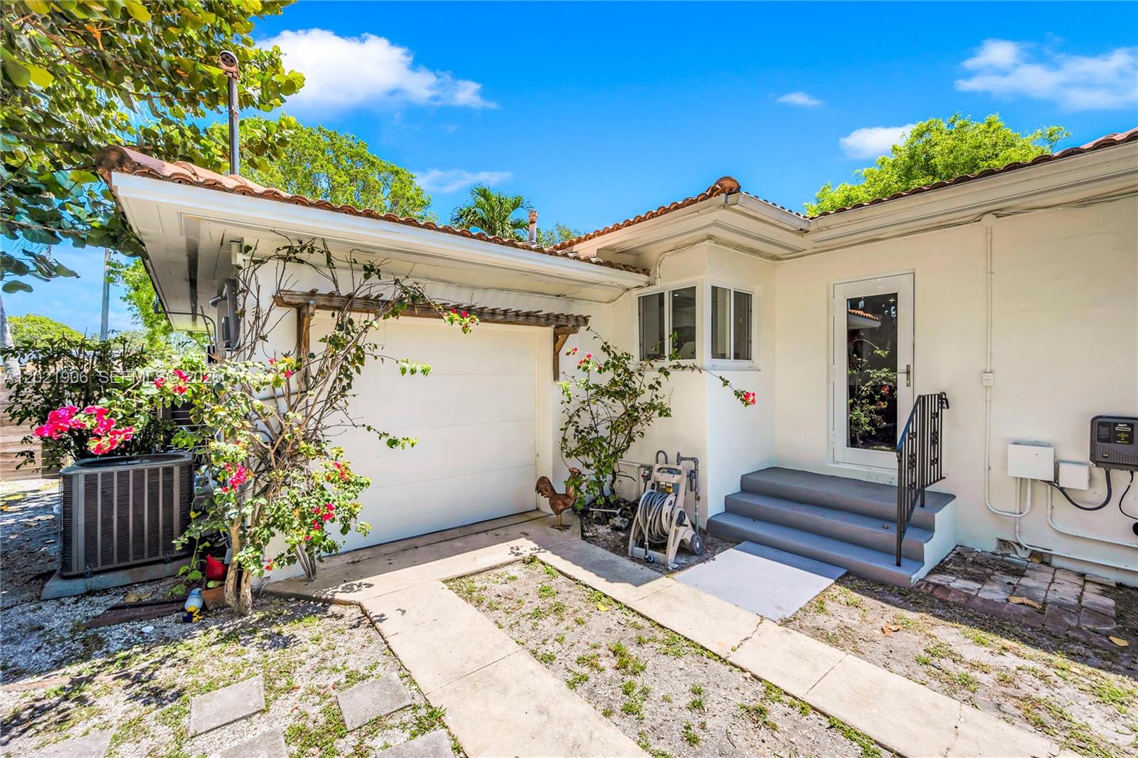 50 NE 110th St Miami Shores, FL 33161