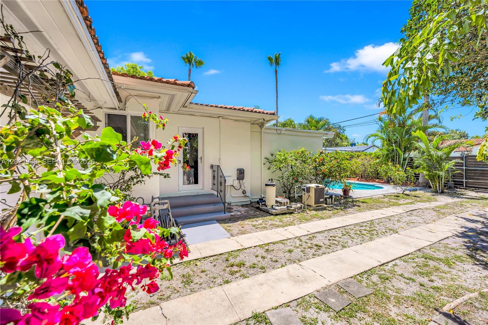 50 NE 110th St Miami Shores, FL 33161