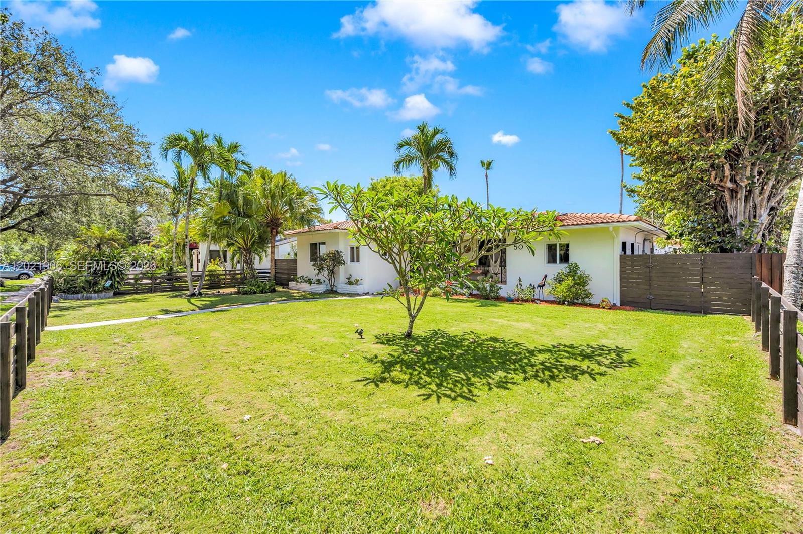 50 NE 110th St Miami Shores, FL 33161