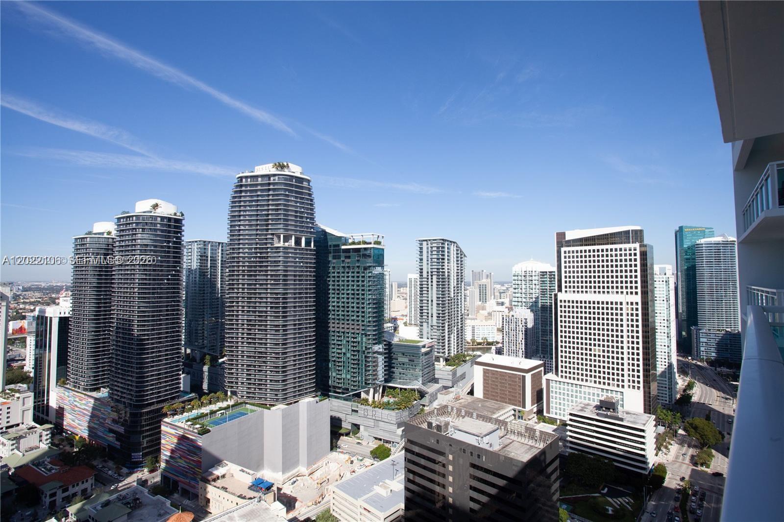 image The Plaza on Brickell West12