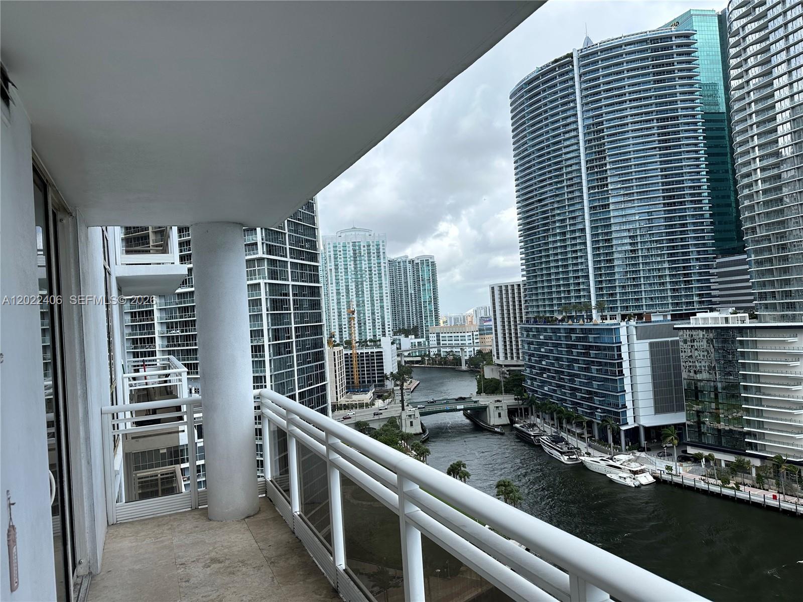 901 Brickell Key Blvd #2005 Miami, FL 33131