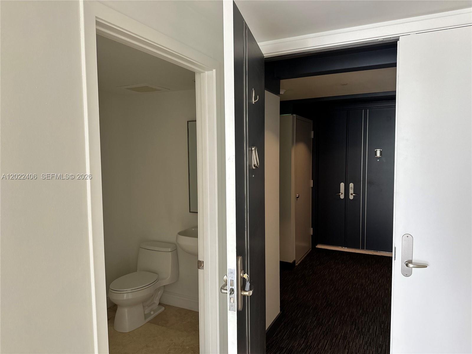901 Brickell Key Blvd #2005 Miami, FL 33131