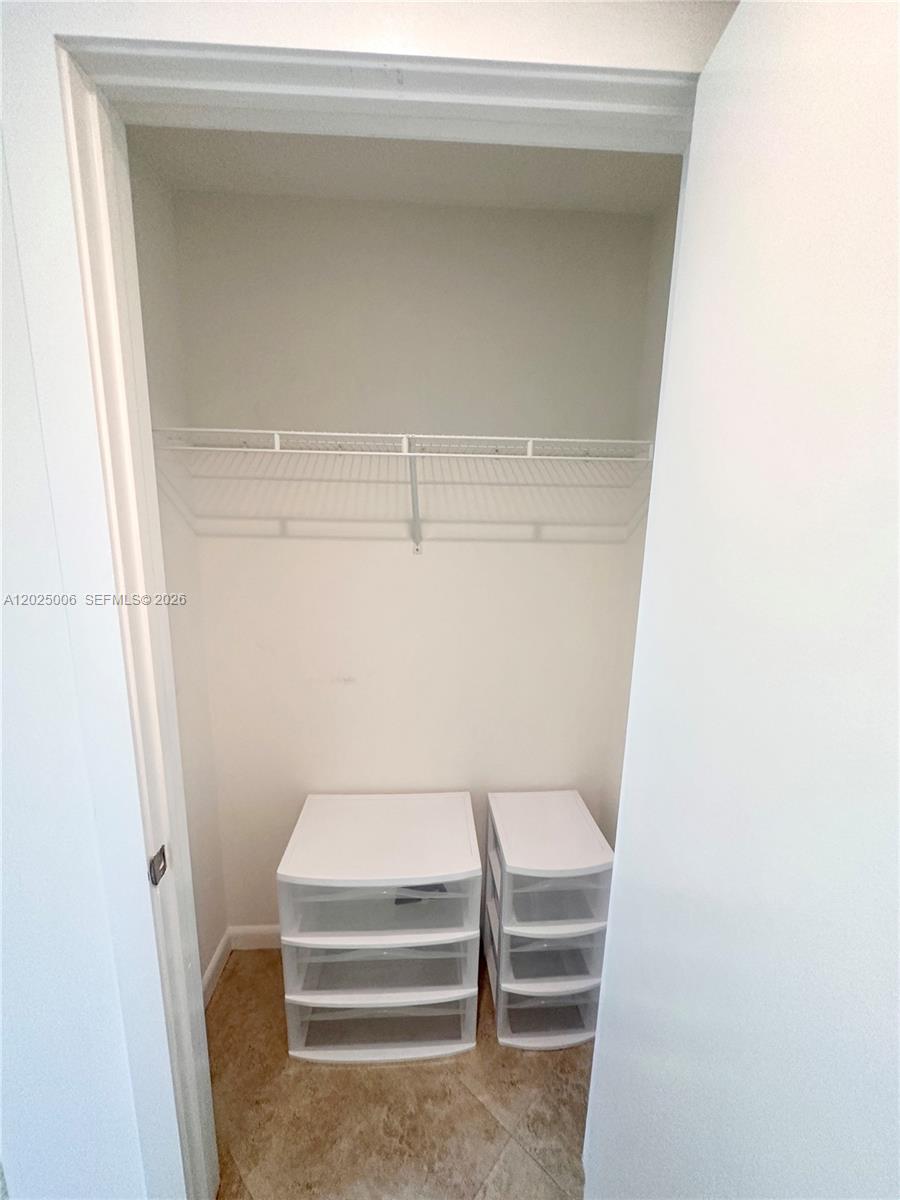 image 1060 Brickell - 106010