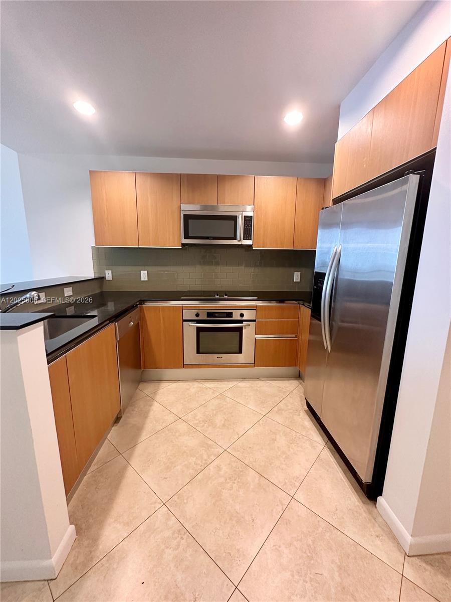 image 1060 Brickell - 10601