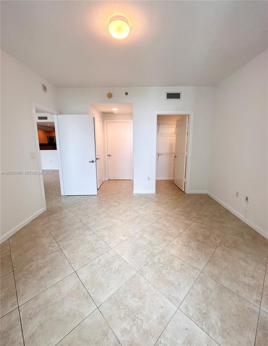 image 1060 Brickell - 10608