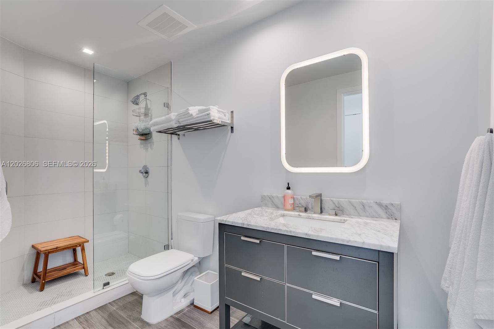 2900 NE 7th Ave #3702 Miami, FL 33137