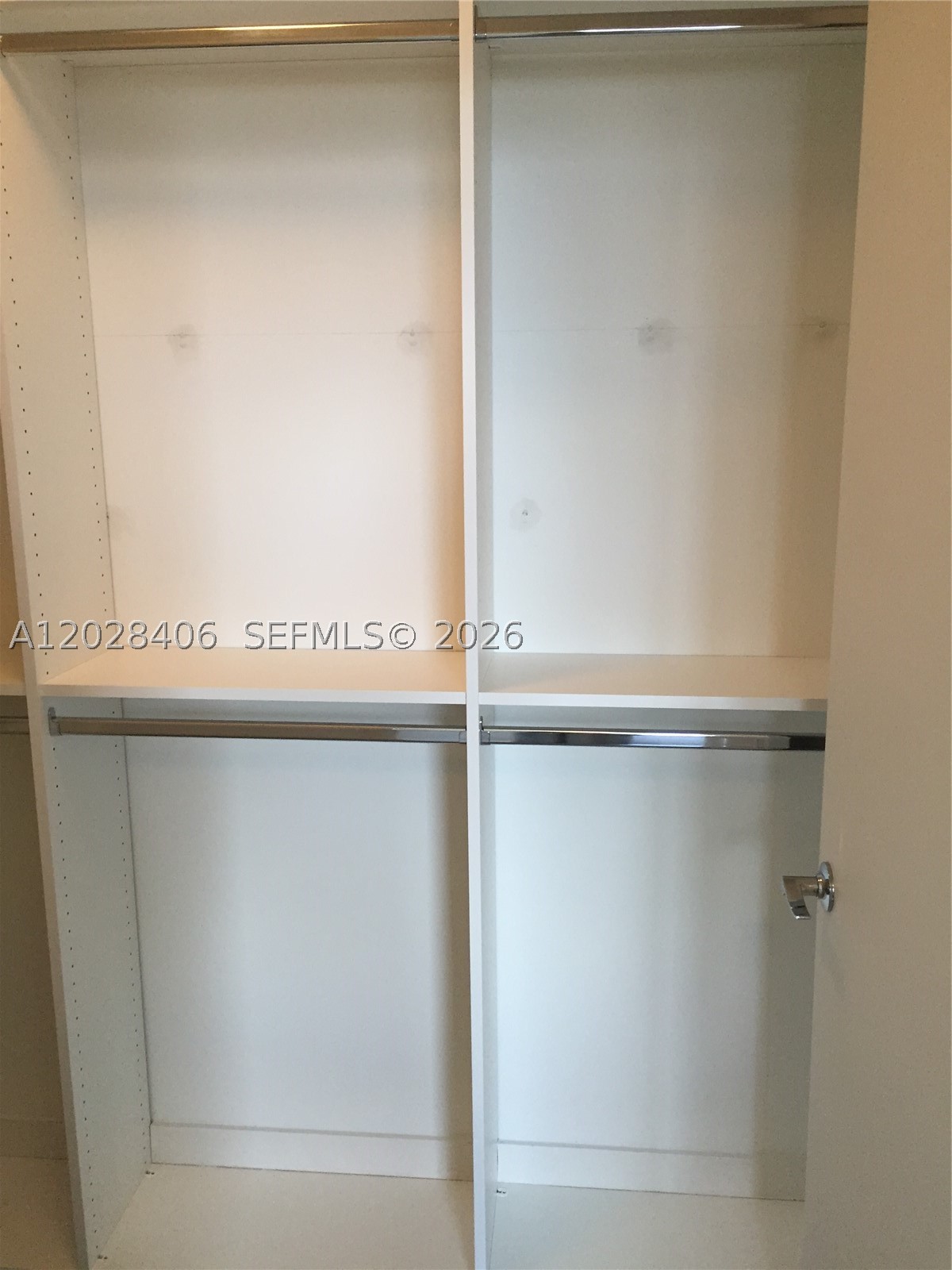 image Nine at Mary Brickell Village8