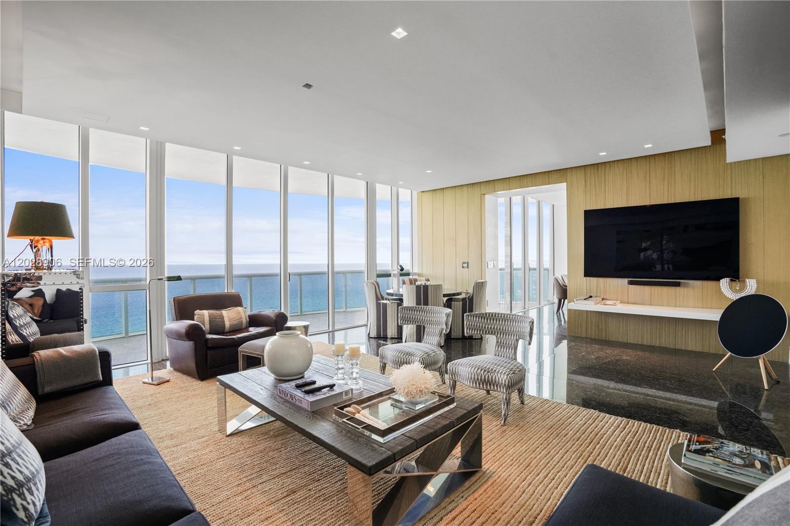 15811 Collins Ave #2601 Sunny Isles Beach, FL 33160