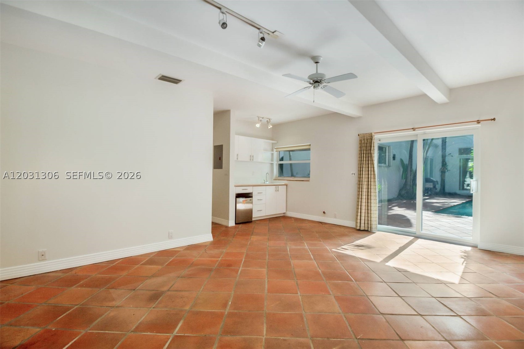 4051 Ensenada Ave Miami, FL 33133
