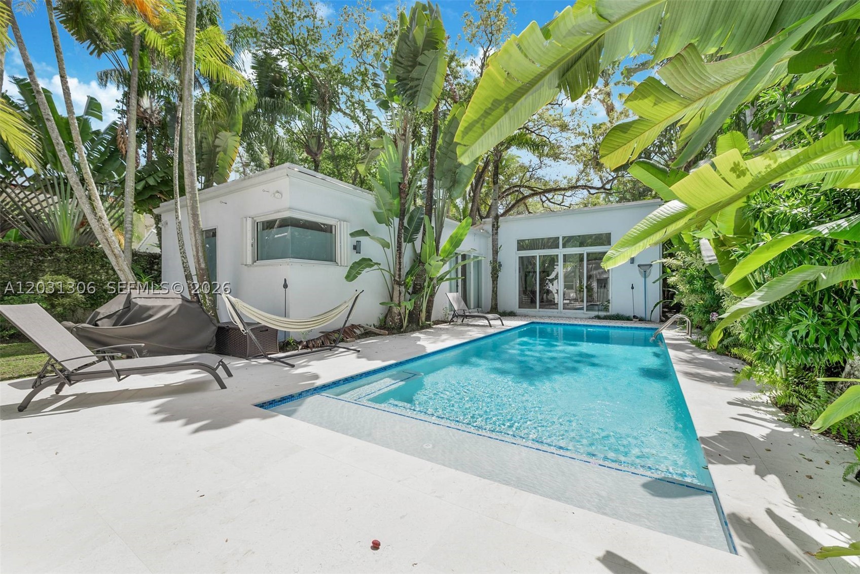 4051 Ensenada Ave Miami, FL 33133