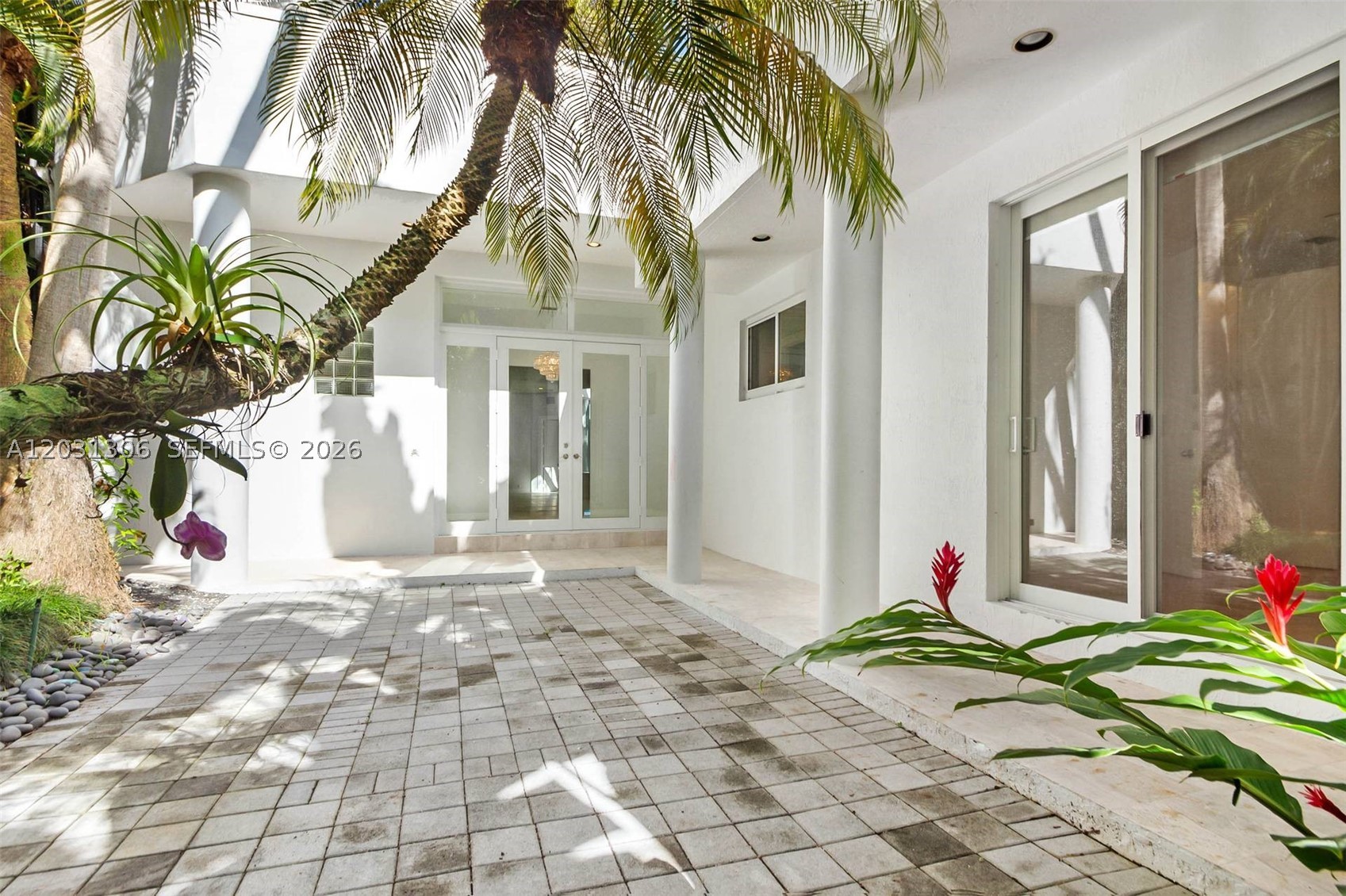 4051 Ensenada Ave Miami, FL 33133