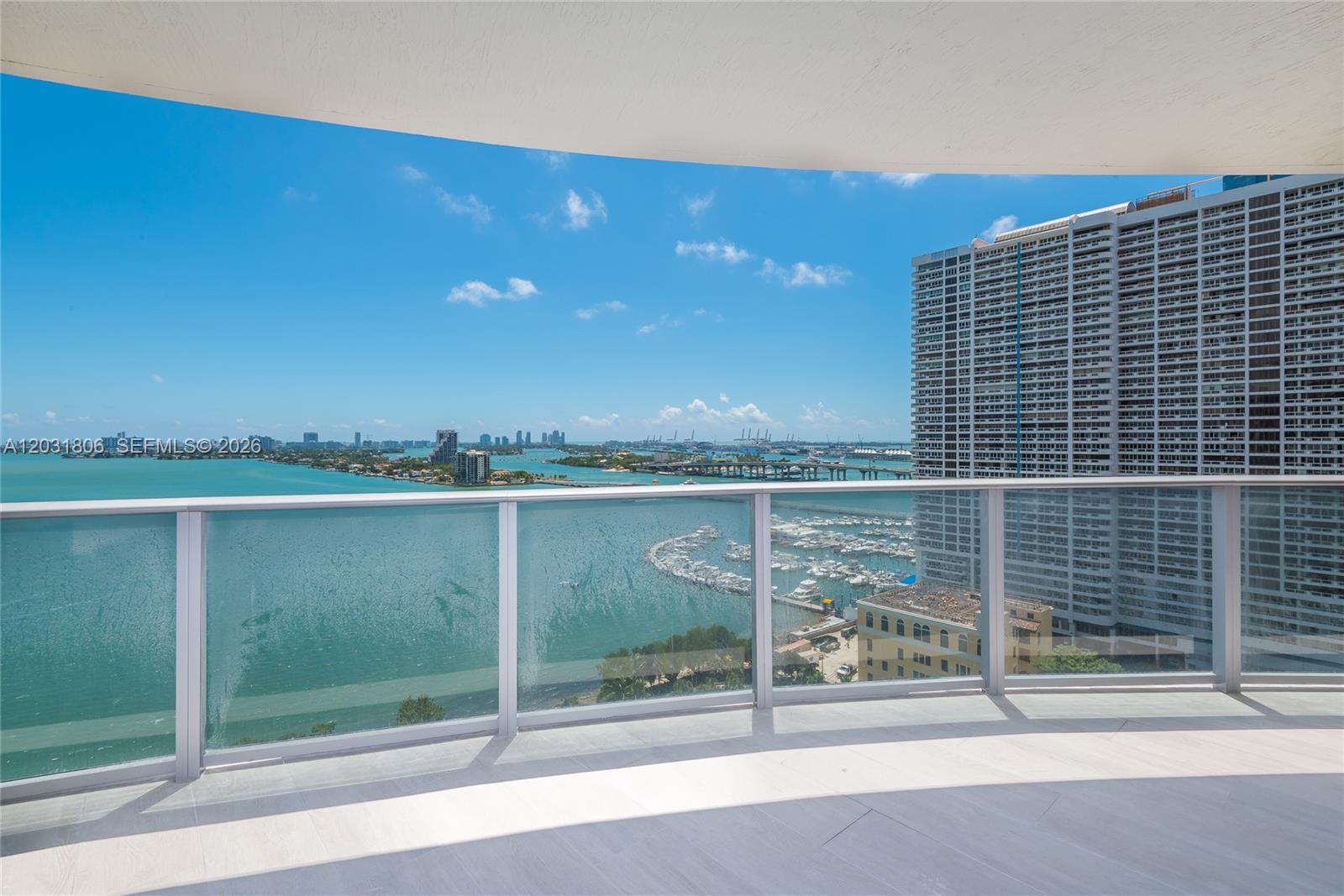 image Aria on the Bay27