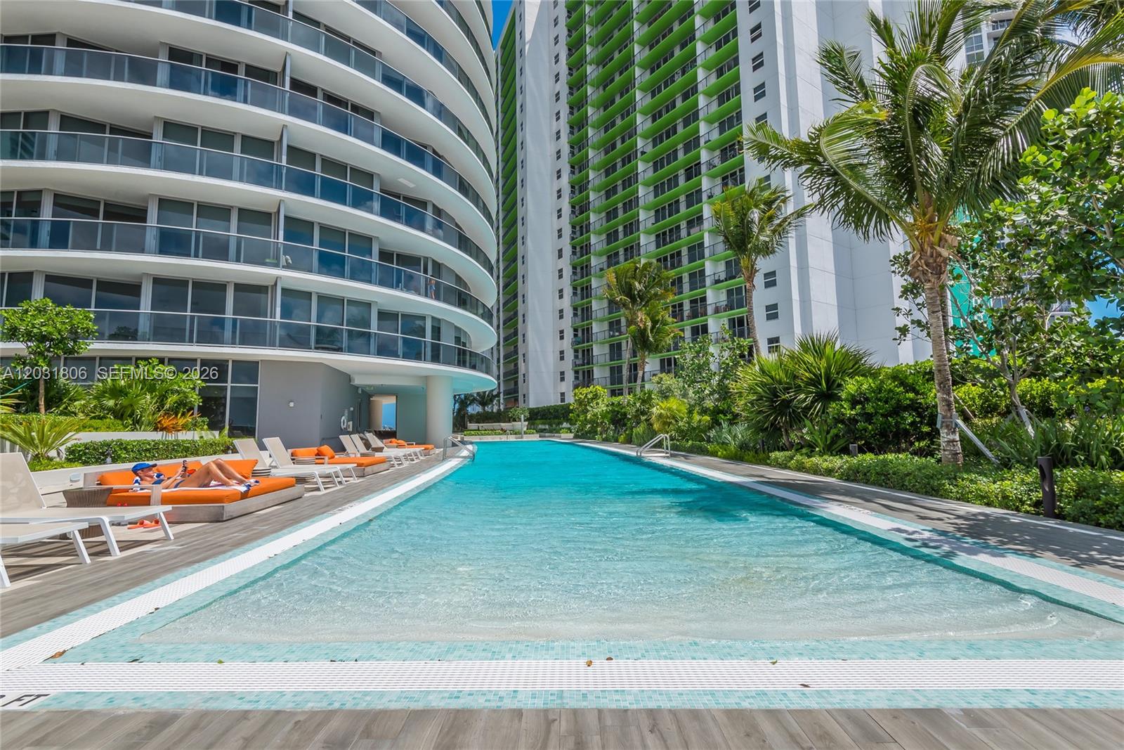 image Aria on the Bay36