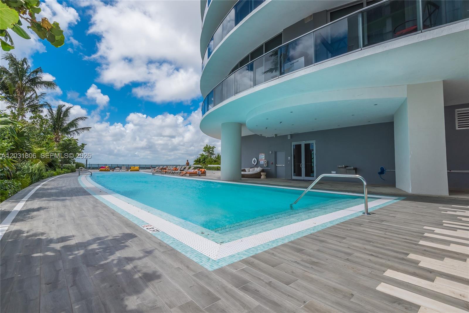 image Aria on the Bay38
