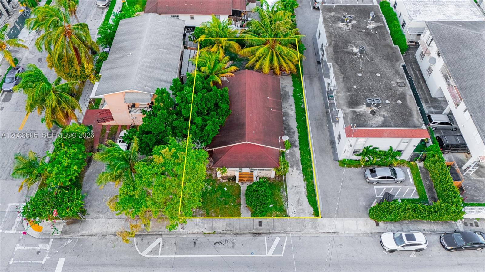 1267 NW 3rd St Miami, FL 33125