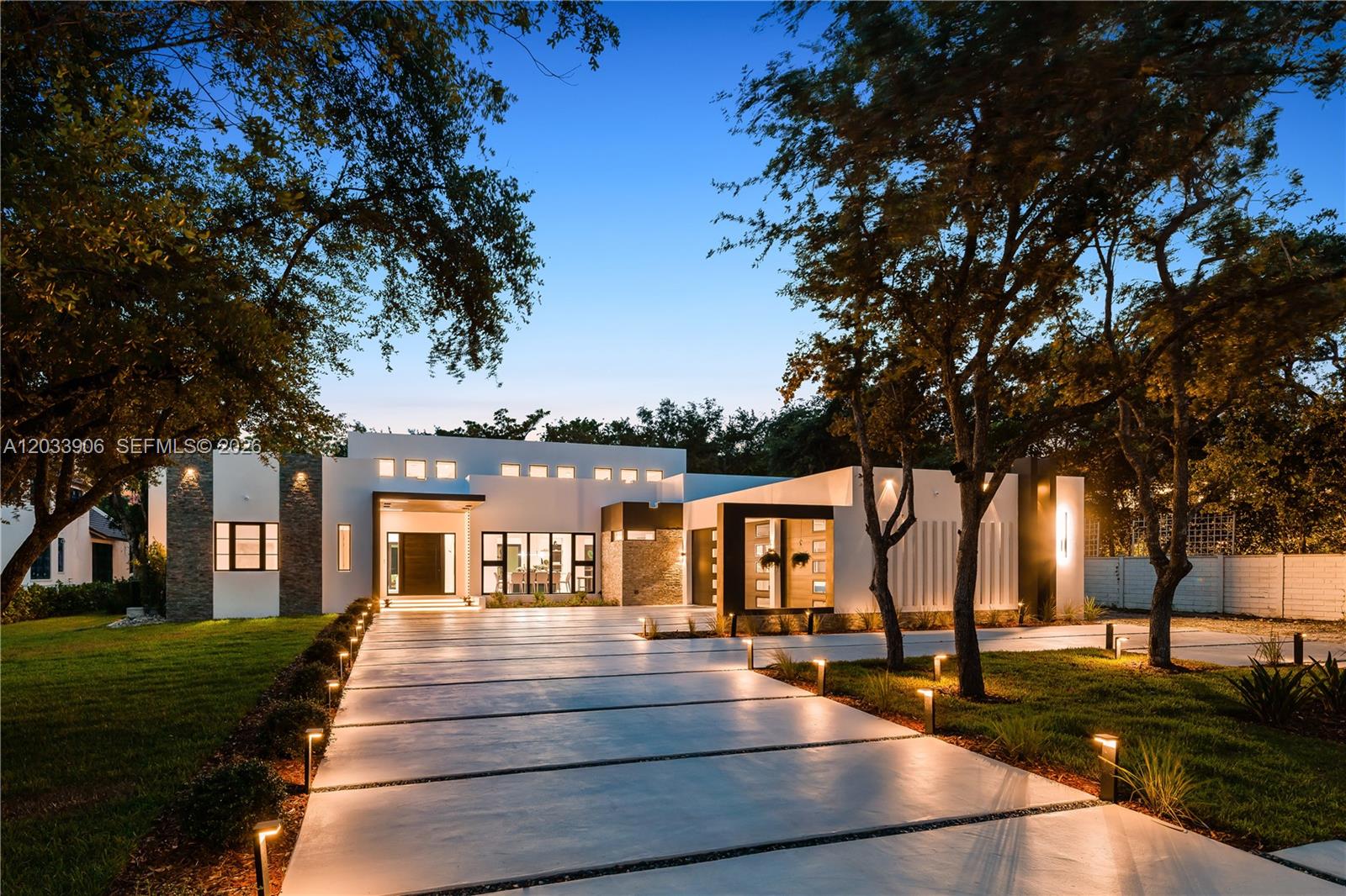 6200 SW 83rd Miami, FL 33143