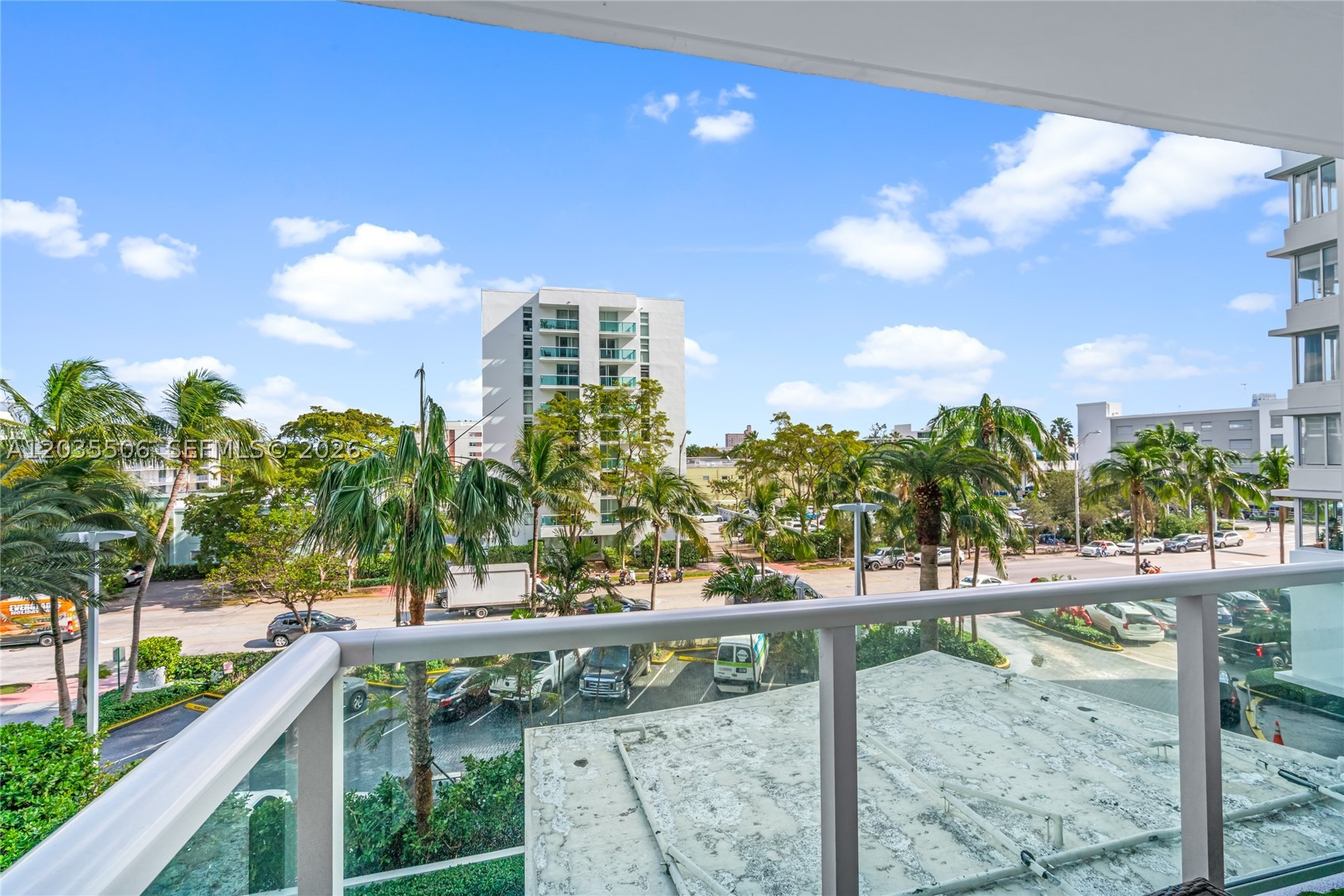 image Mirador 1000 (South Tower)17