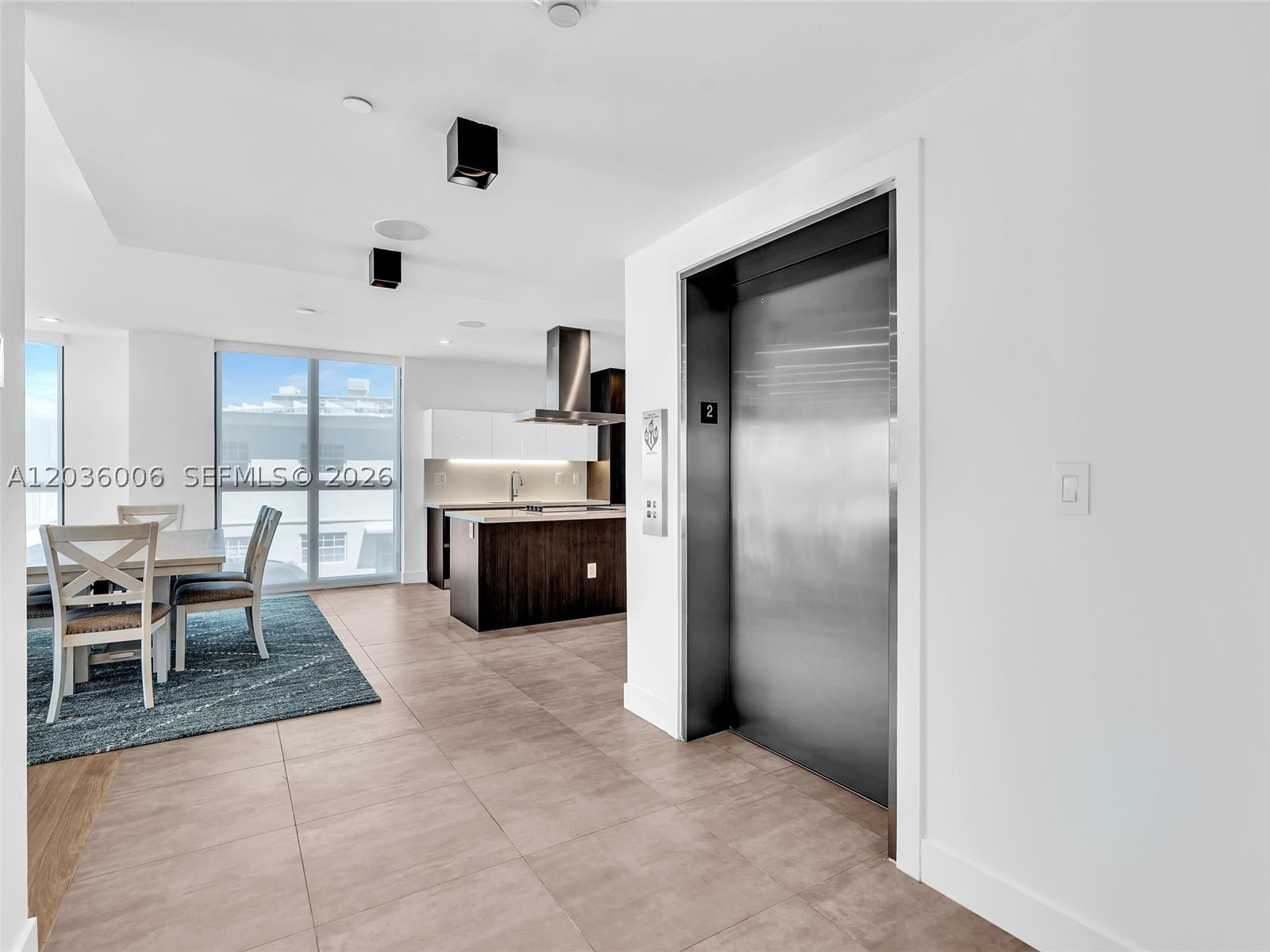 1930 Bay Dr #PH1 Miami Beach, FL 33141