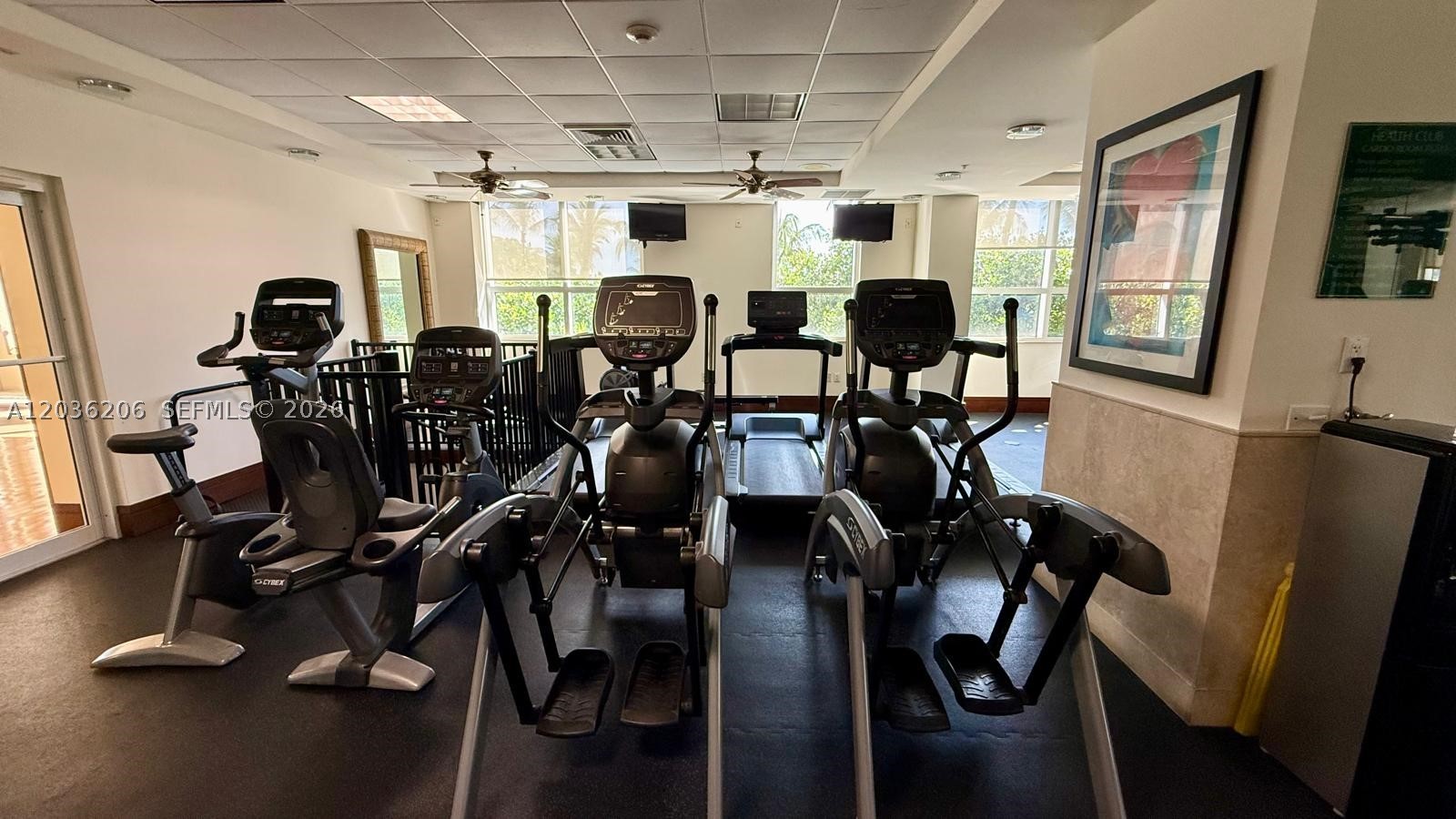 19501 W Country Clb Dr #1212 Aventura, FL 33180