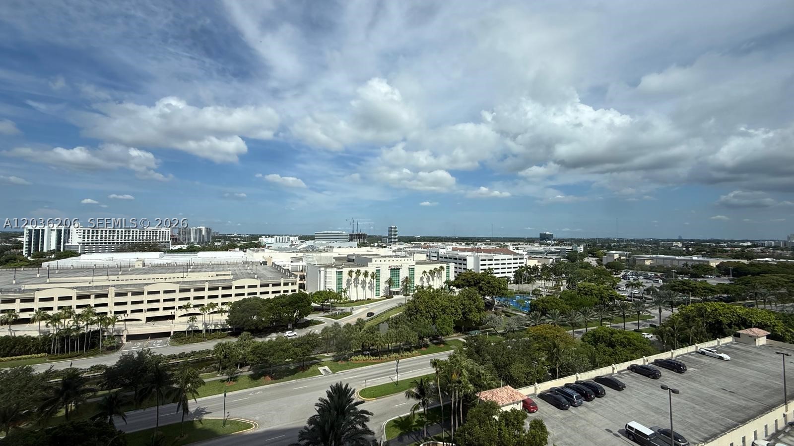 19501 W Country Clb Dr #1212 Aventura, FL 33180