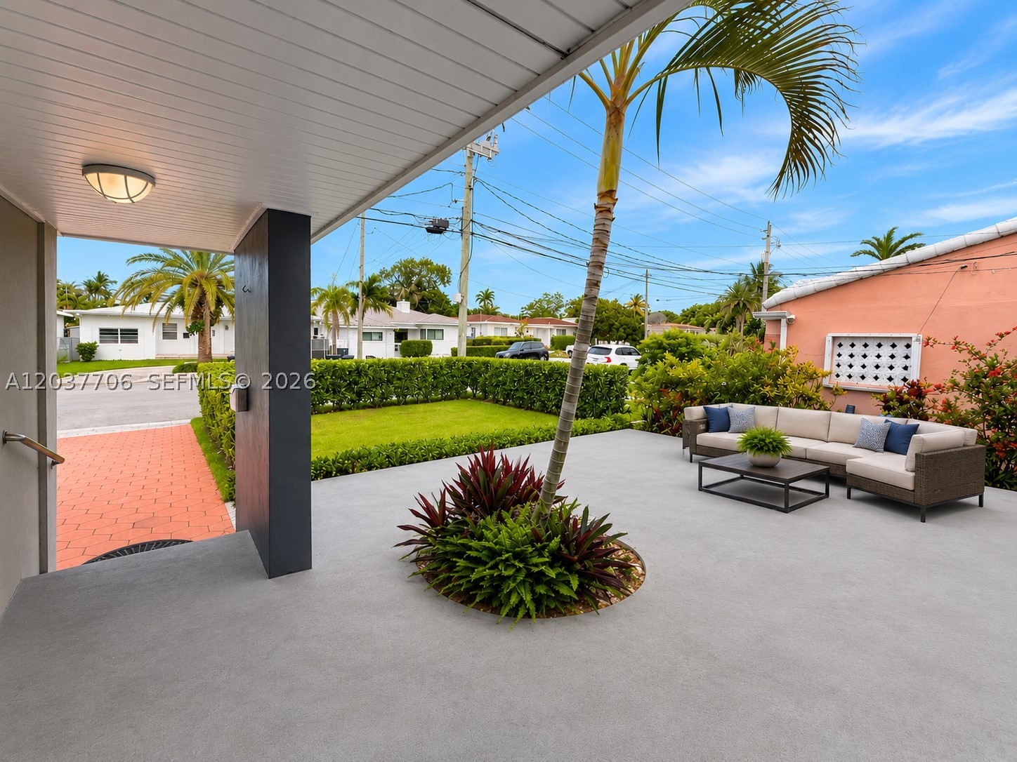 9156 Froude Ave Surfside, FL 33154