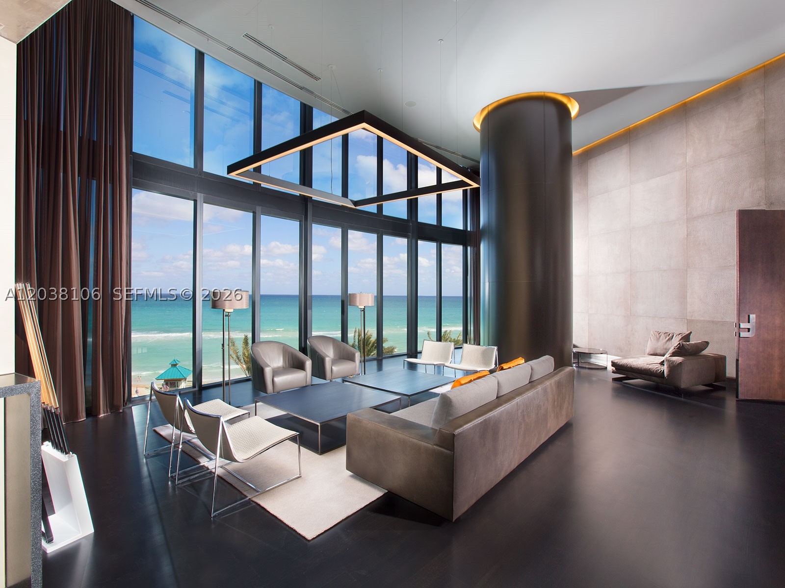 image Porsche Design Tower45