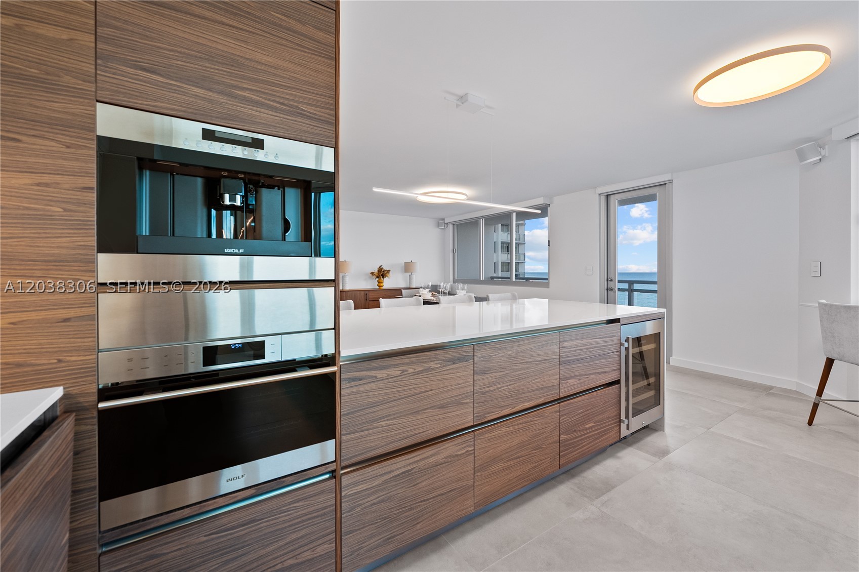 7135 Collins Ave #1216 Miami Beach, FL 33141