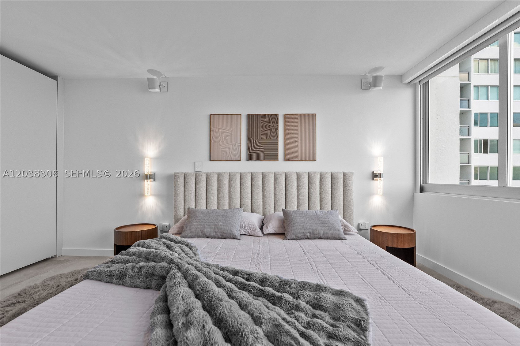 7135 Collins Ave #1216 Miami Beach, FL 33141