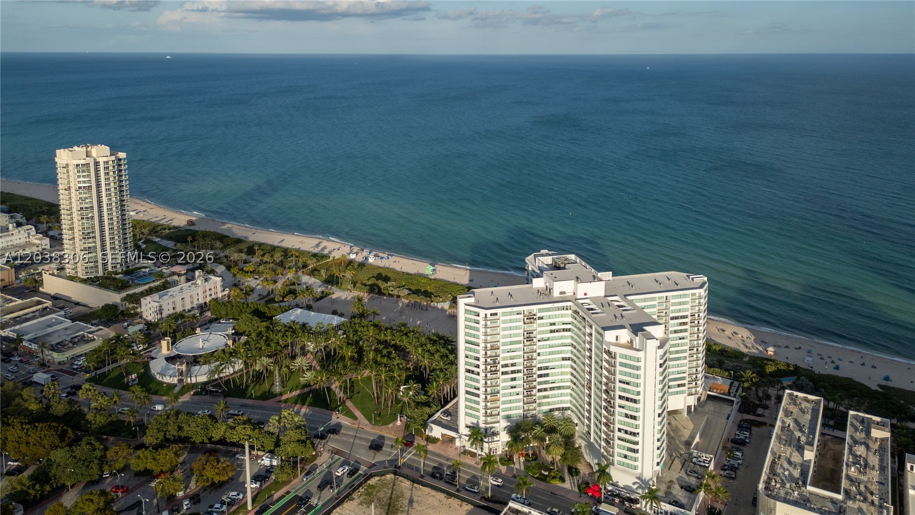 7135 Collins Ave #1216 Miami Beach, FL 33141