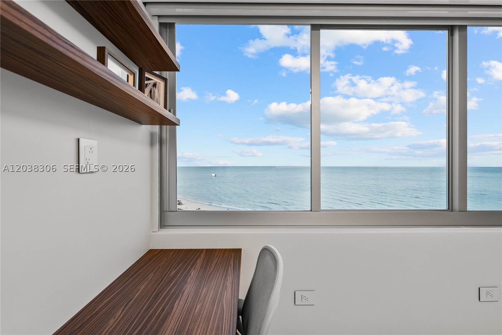 7135 Collins Ave #1216 Miami Beach, FL 33141