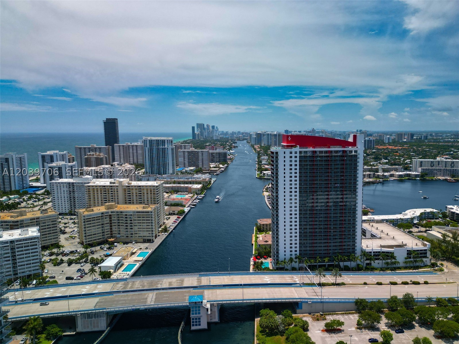 image Beachwalk Condominium24
