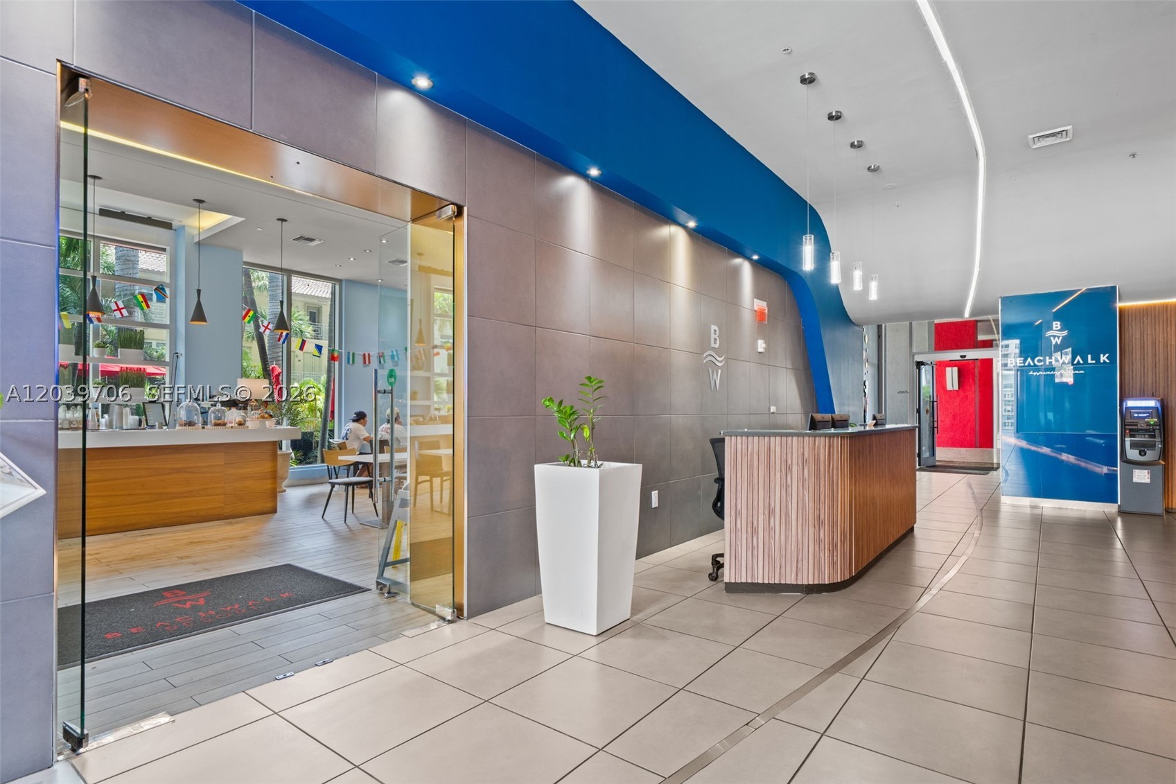 image Beachwalk Condominium31