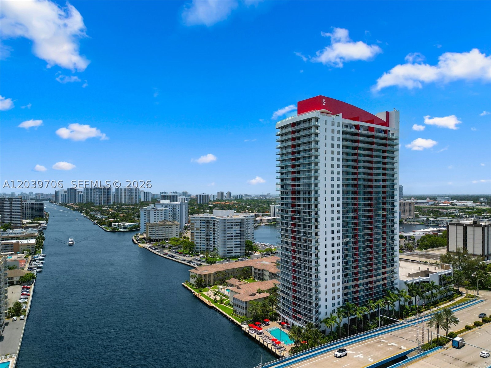 image Beachwalk Condominium35