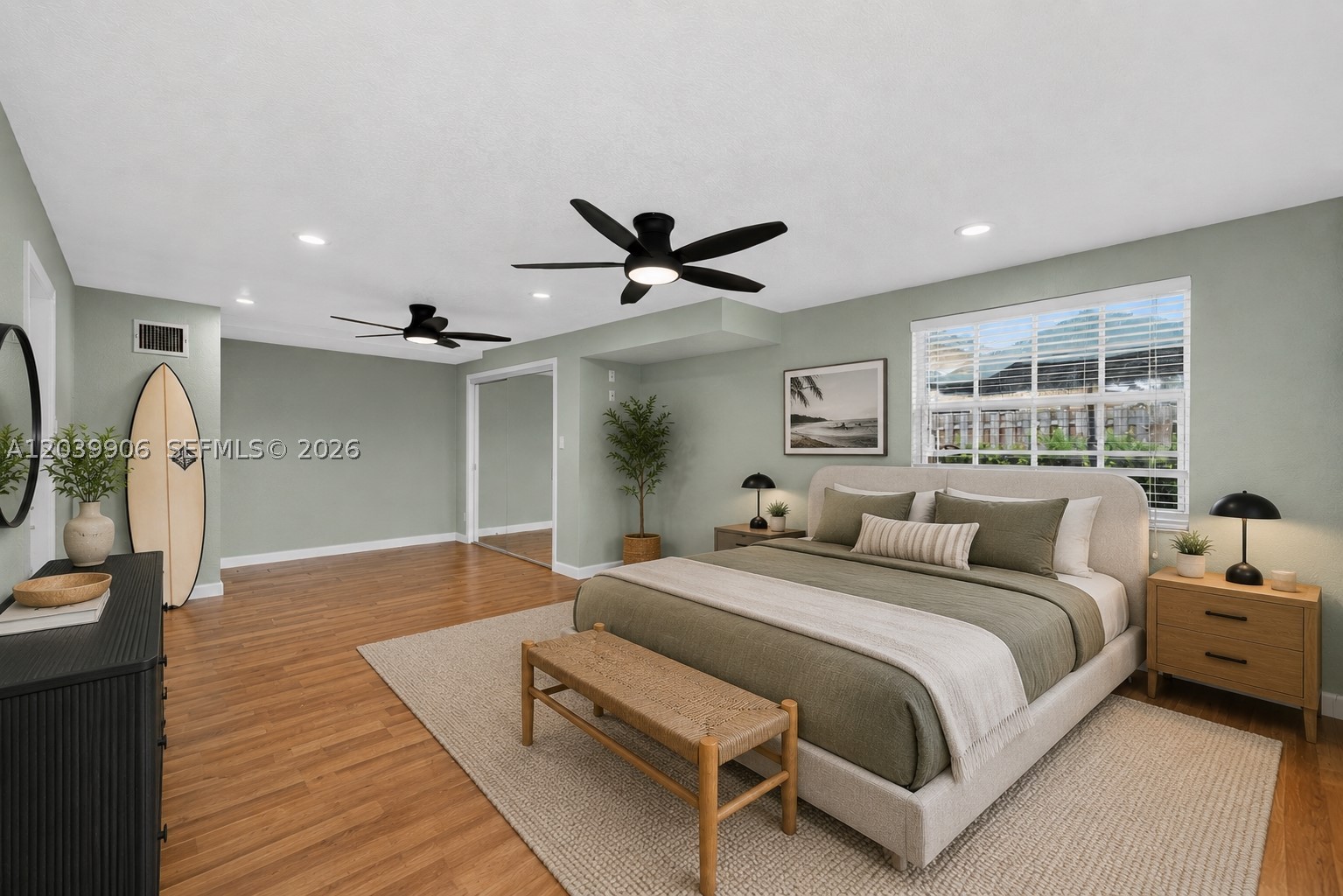 4831 NW 77th Ct Pompano Beach, FL 33073