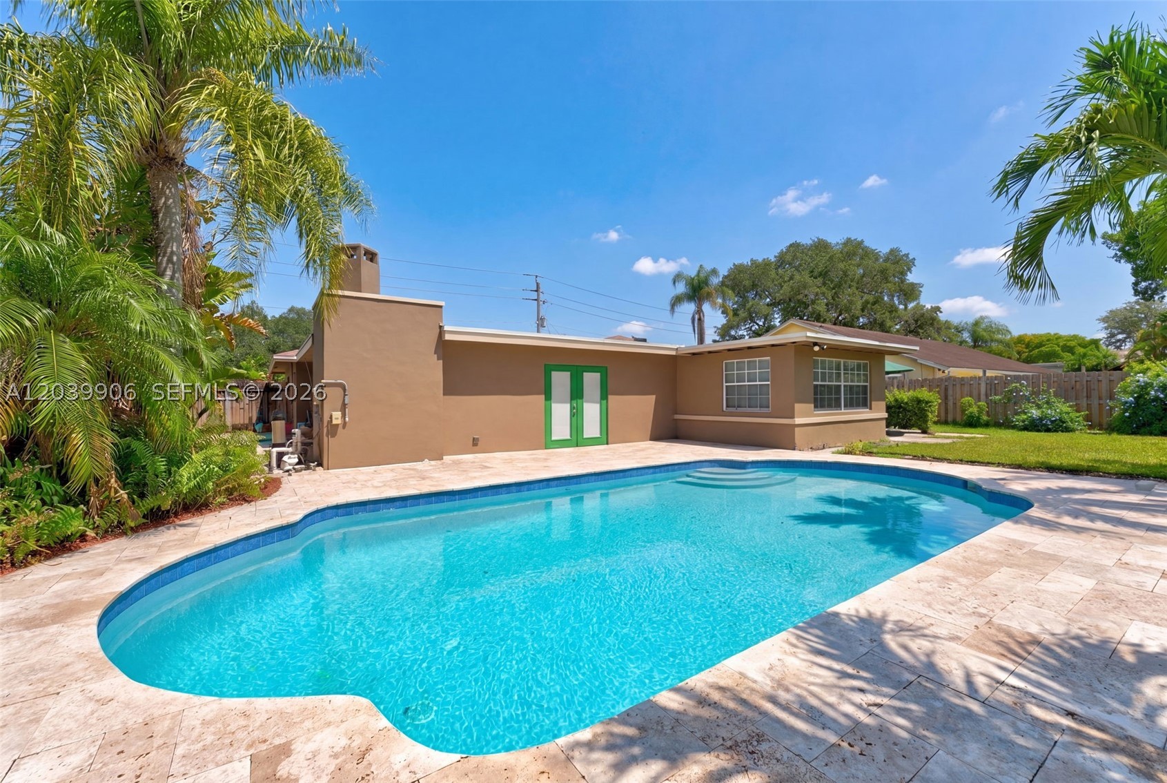 4831 NW 77th Ct Pompano Beach, FL 33073