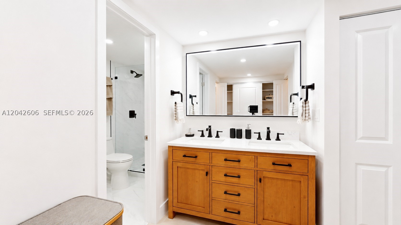 177 Ocean Ln Dr #213 Key Biscayne, FL 33149
