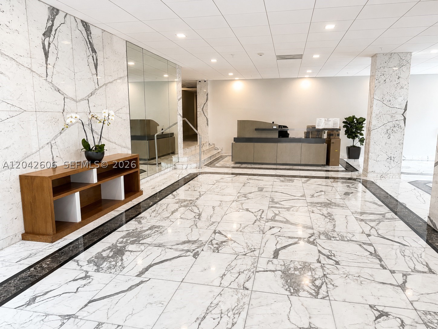 177 Ocean Ln Dr #213 Key Biscayne, FL 33149