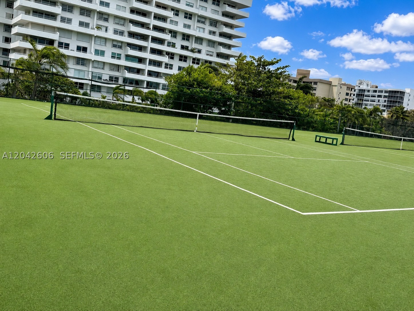 177 Ocean Ln Dr #213 Key Biscayne, FL 33149