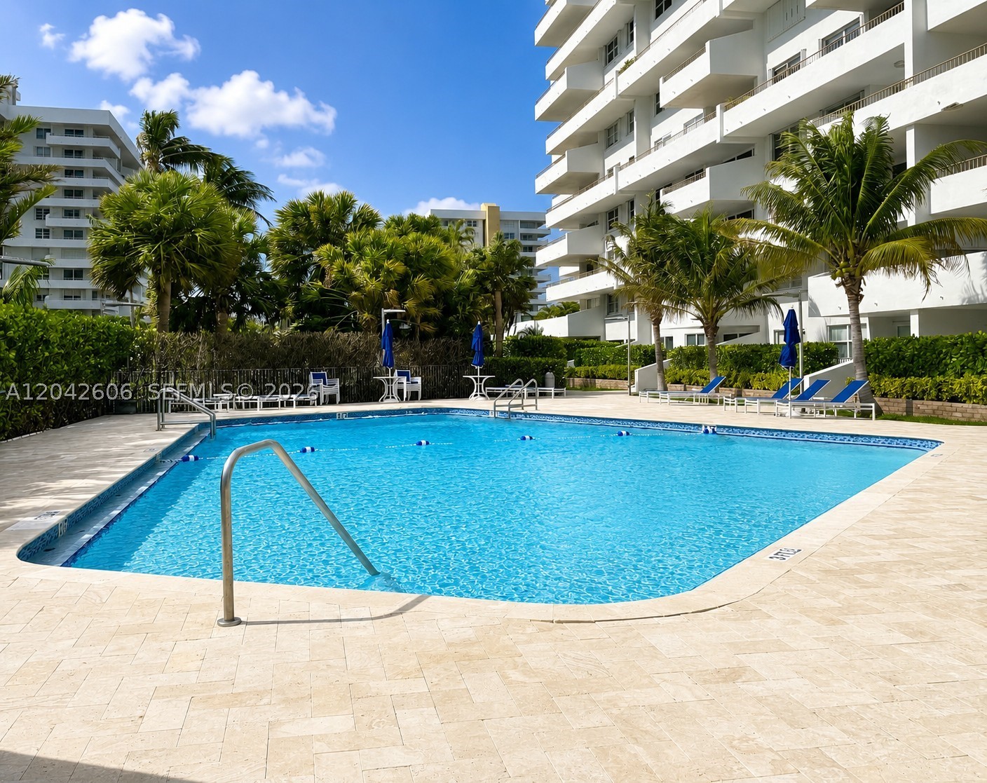 177 Ocean Ln Dr #213 Key Biscayne, FL 33149
