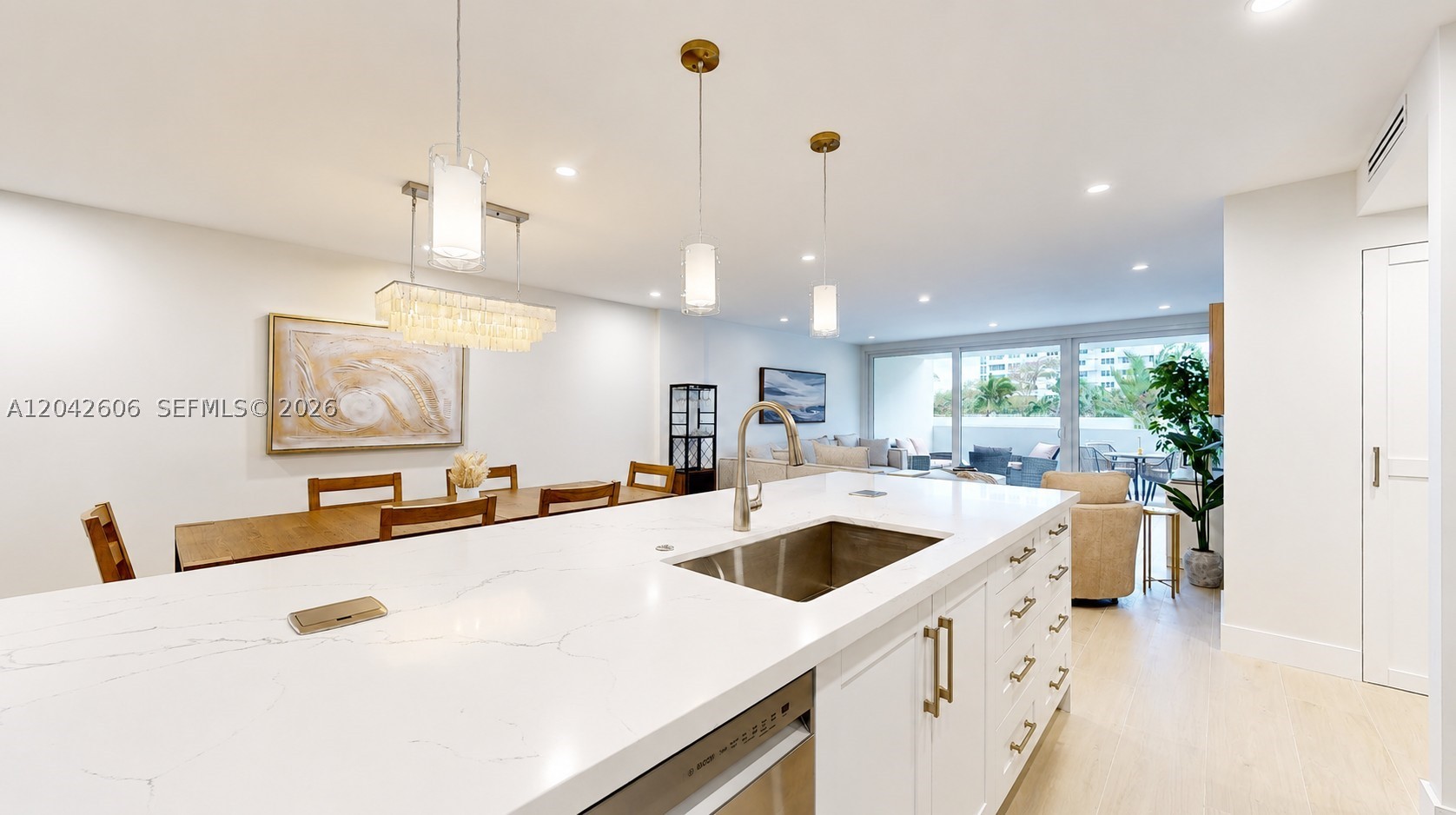 177 Ocean Ln Dr #213 Key Biscayne, FL 33149