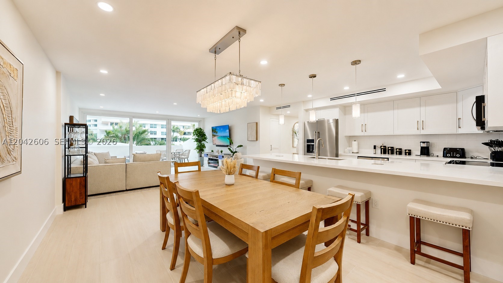 177 Ocean Ln Dr #213 Key Biscayne, FL 33149
