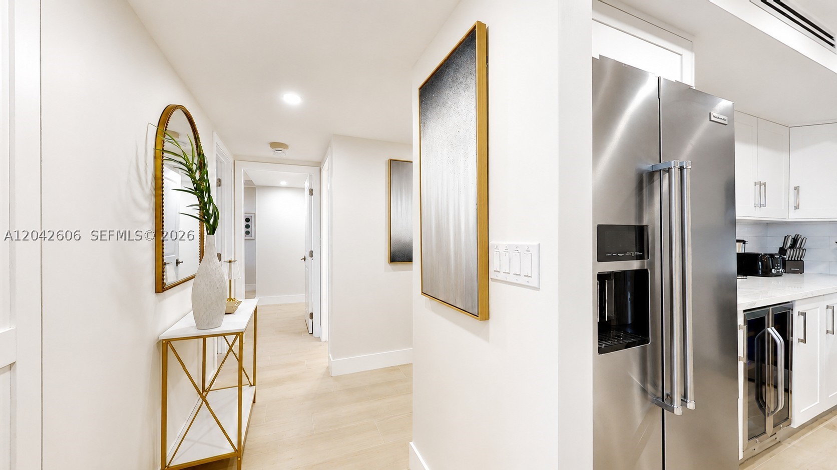 177 Ocean Ln Dr #213 Key Biscayne, FL 33149