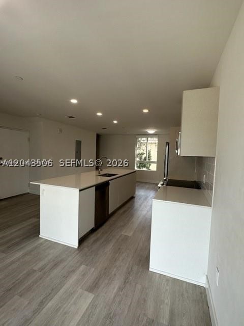 2561 NE 193rd St #1208