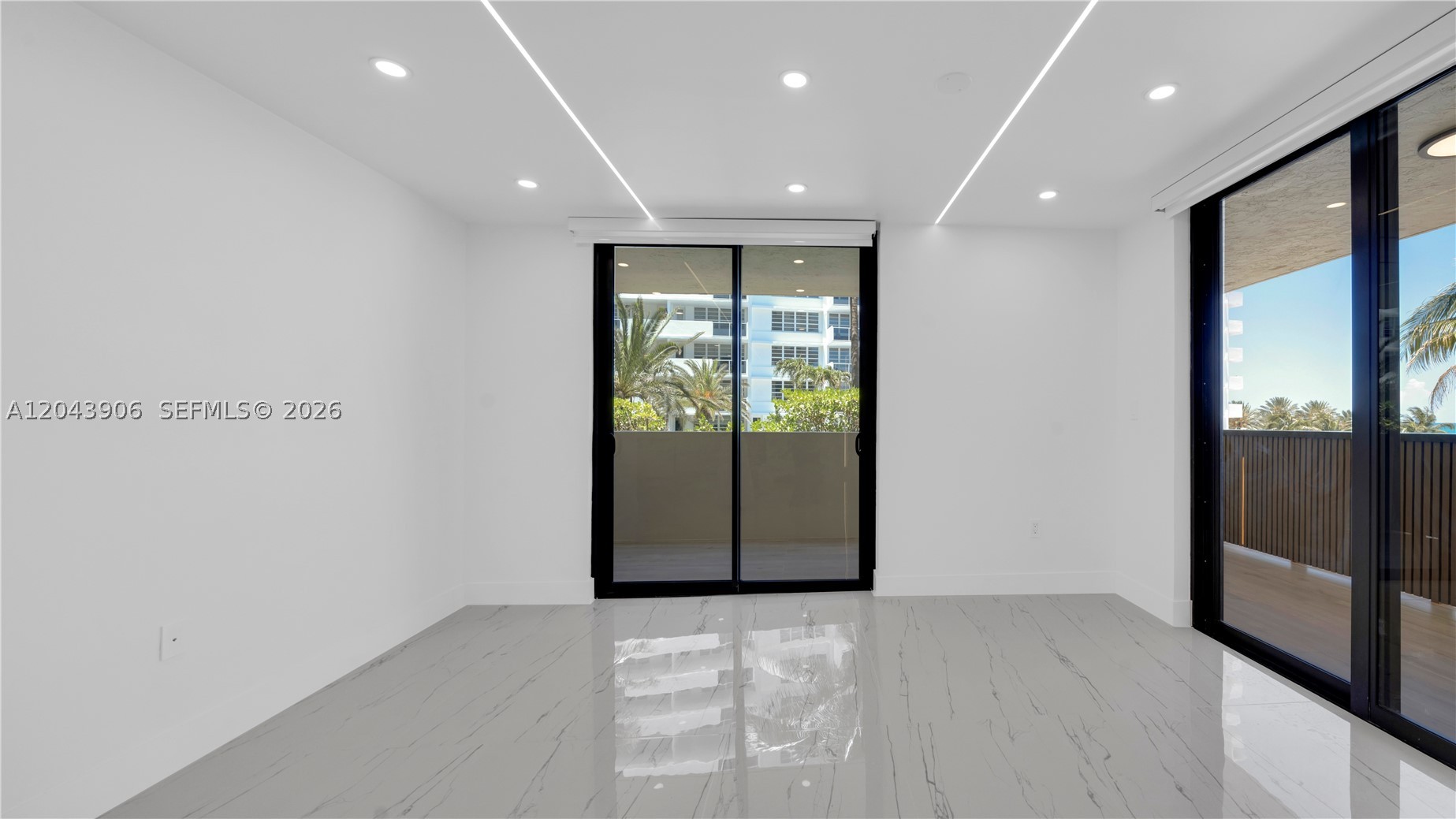 1623 Collins Ave #415 Miami Beach, FL 33139