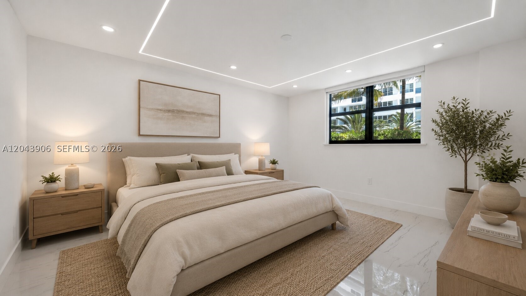 1623 Collins Ave #415 Miami Beach, FL 33139