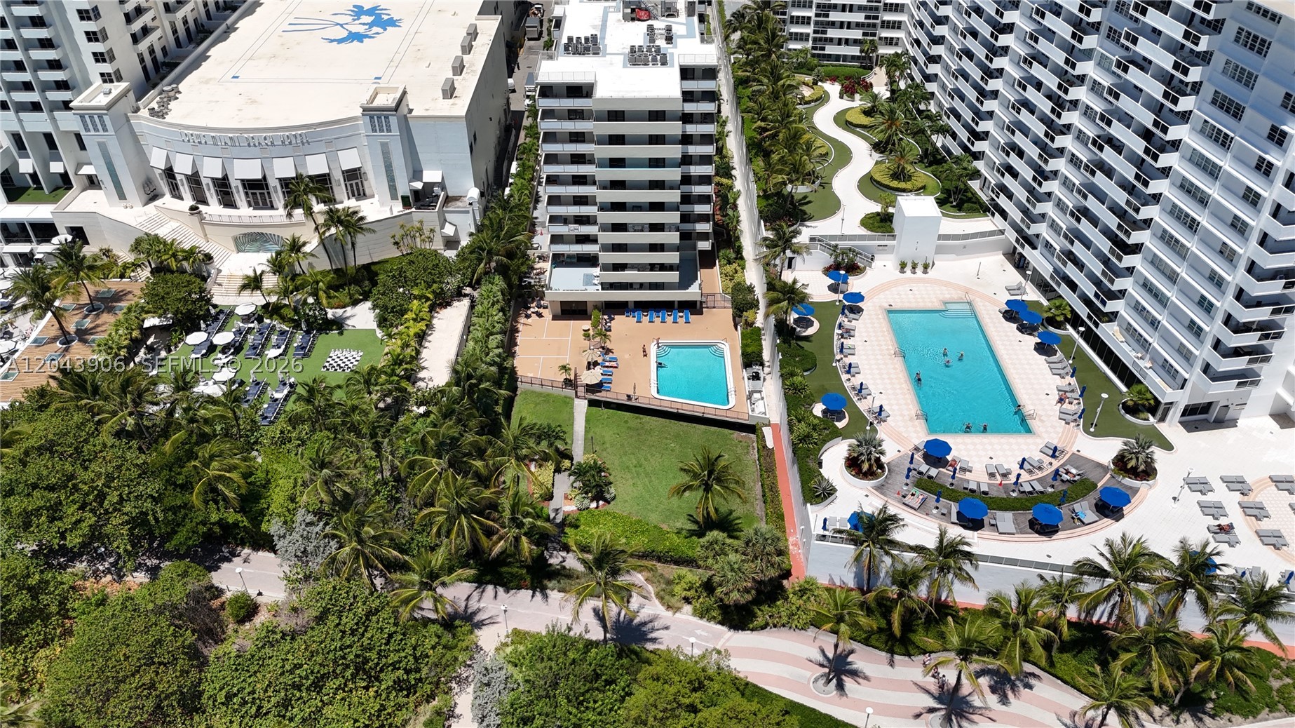 1623 Collins Ave #415 Miami Beach, FL 33139