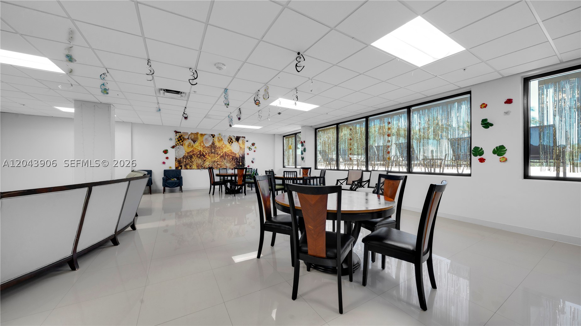 1623 Collins Ave #415 Miami Beach, FL 33139