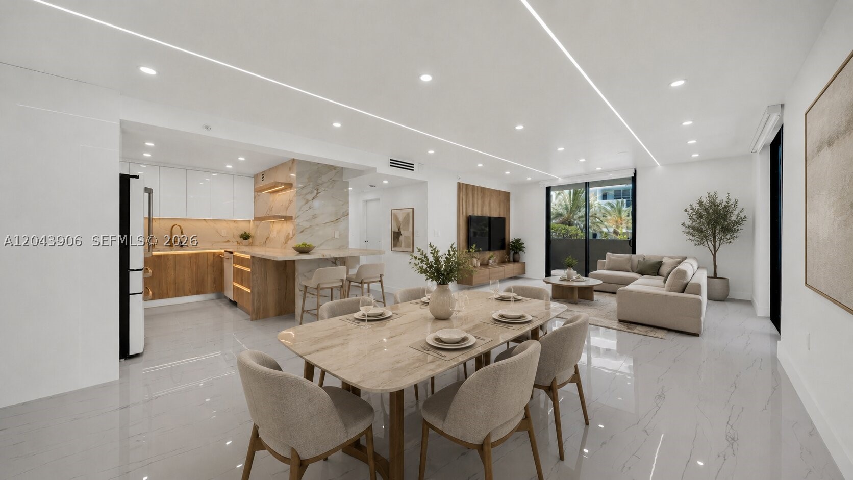 1623 Collins Ave #415 Miami Beach, FL 33139